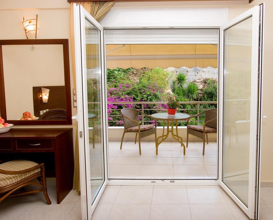 Hotel Viana Loutrá Edipsoú Eksteriør bilde